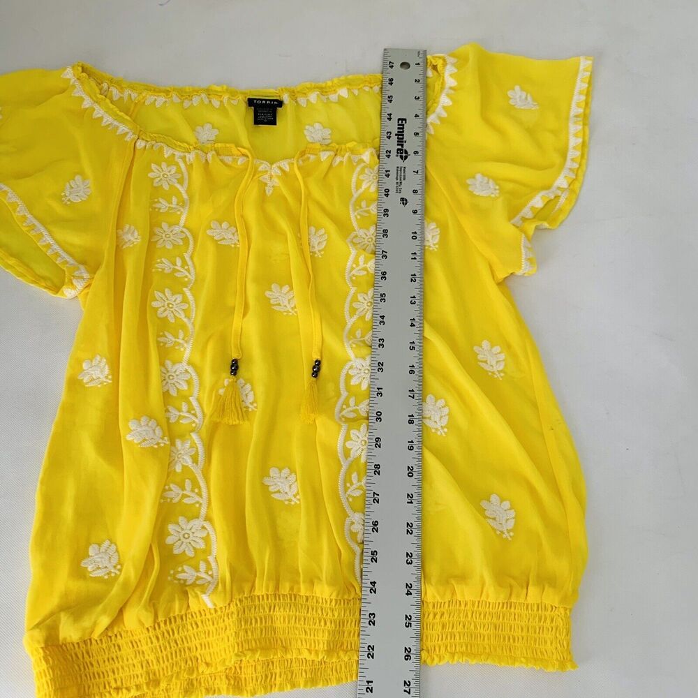 Torrid Yellow Floral Blouse - Picture 11 of 12